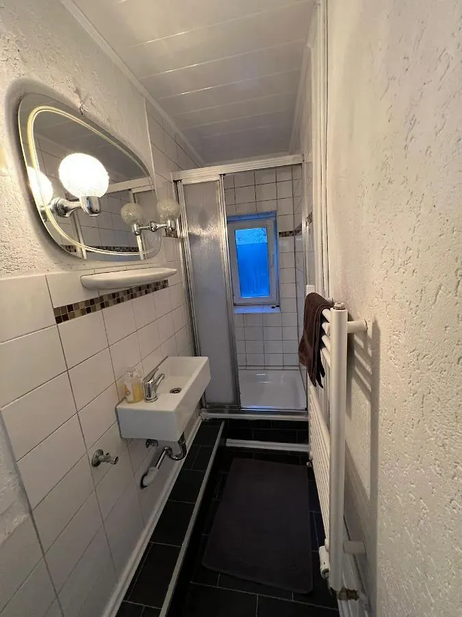 Adam'S Hostel - Self Check-In & Only Private Rooms Dusseldorf